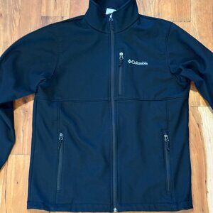 Columbia Men’s Softshell Jacket – Medium